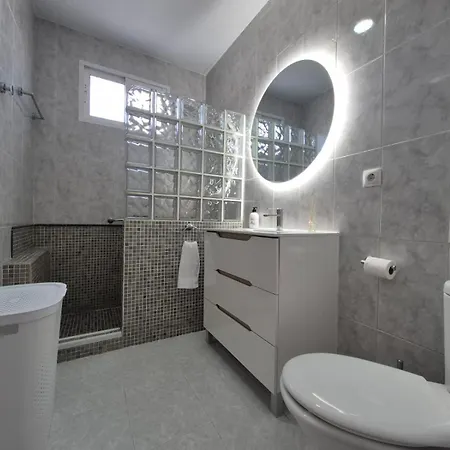 Tumsa Fuengirola